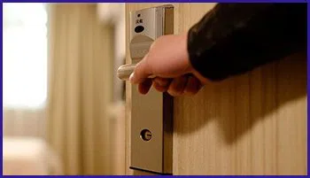 Elmwood RI Locksmith Store Elmwood, RI 401-236-7061